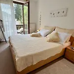 Enzian 6 شقة