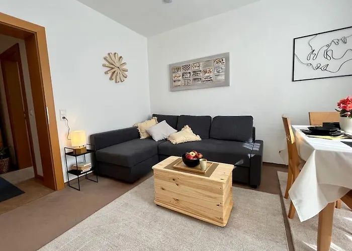 Апартаменти Enzian 6 Бад-Кляйнкірхгайм