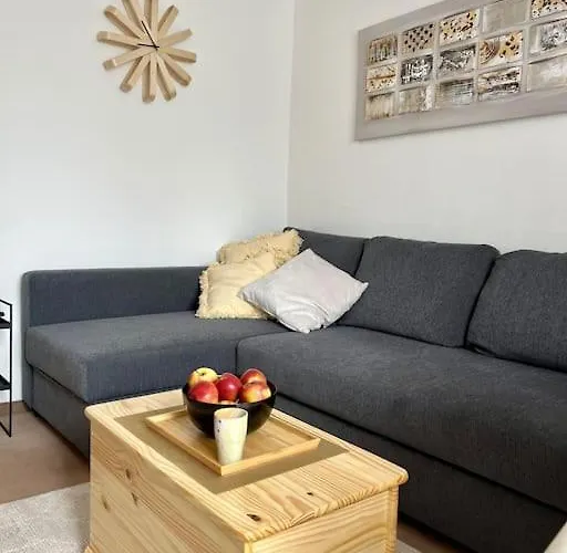 Апартаменти Enzian 6 Бад-Кляйнкірхгайм