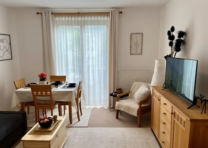 Enzian 6 Апартаменти Бад-Кляйнкірхгайм